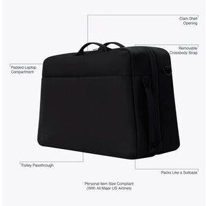 BEIS Ultimate Travel Duffle black- used once